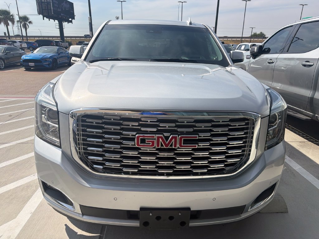 Used 2020 GMC Yukon Denali w/ Open Road Package AWD/4WD image 2