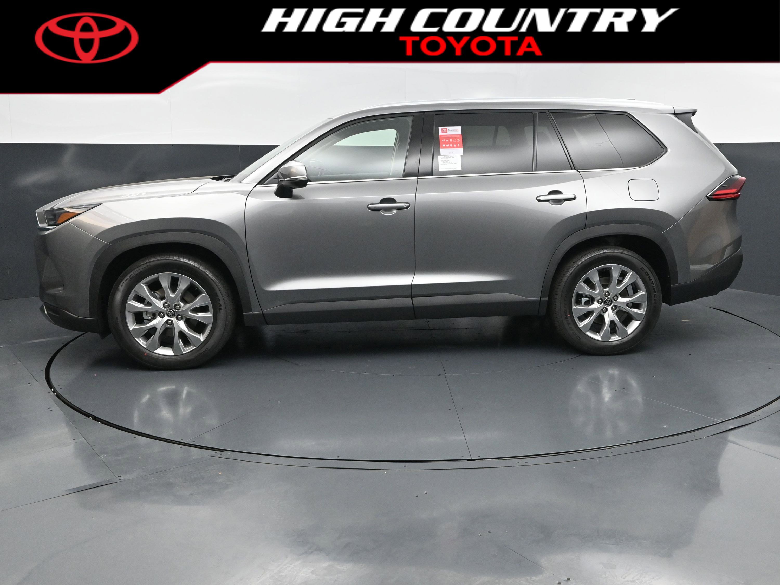 New 2026 Toyota Grand Highlander FWD image 2