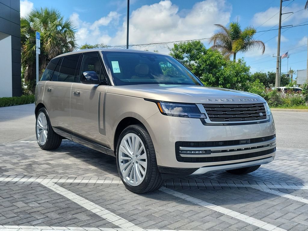 New 2026 Land Rover Range Rover Long Wheelbase SE AWD/4WD image 7