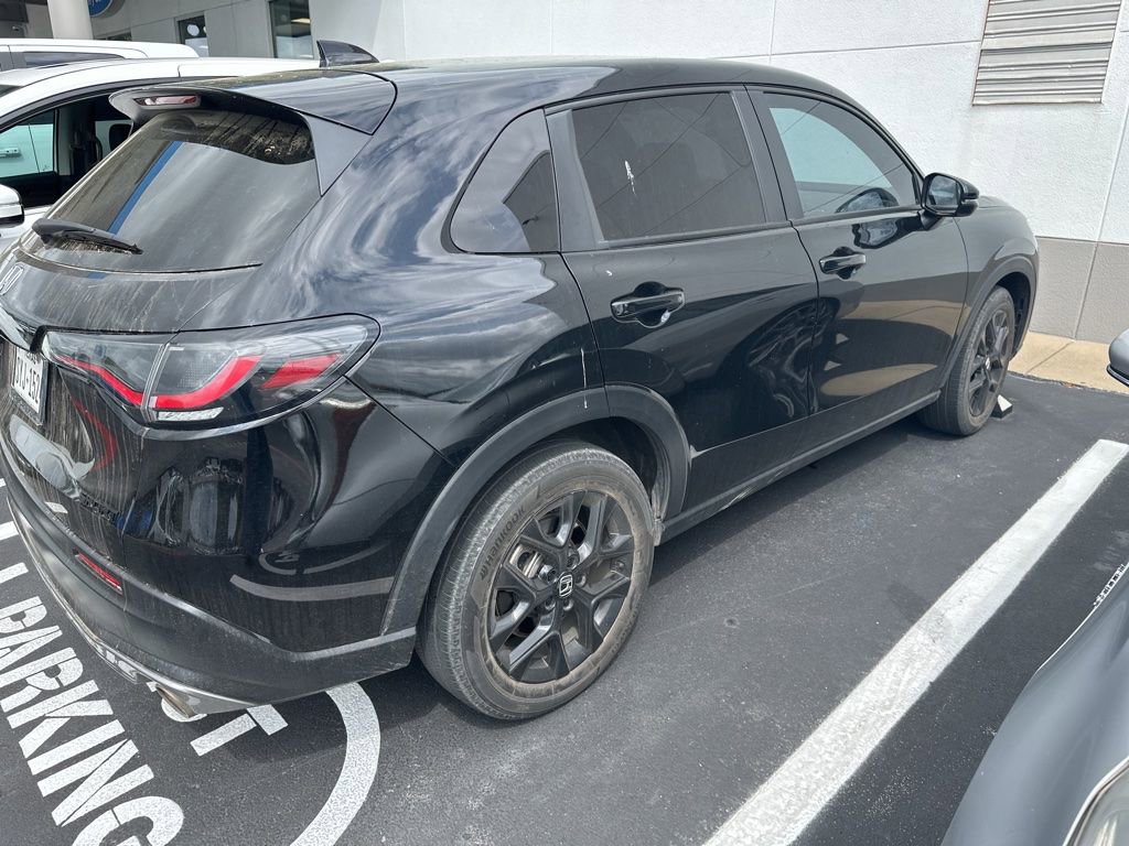 Certified 2023 Honda HR-V Sport image 4