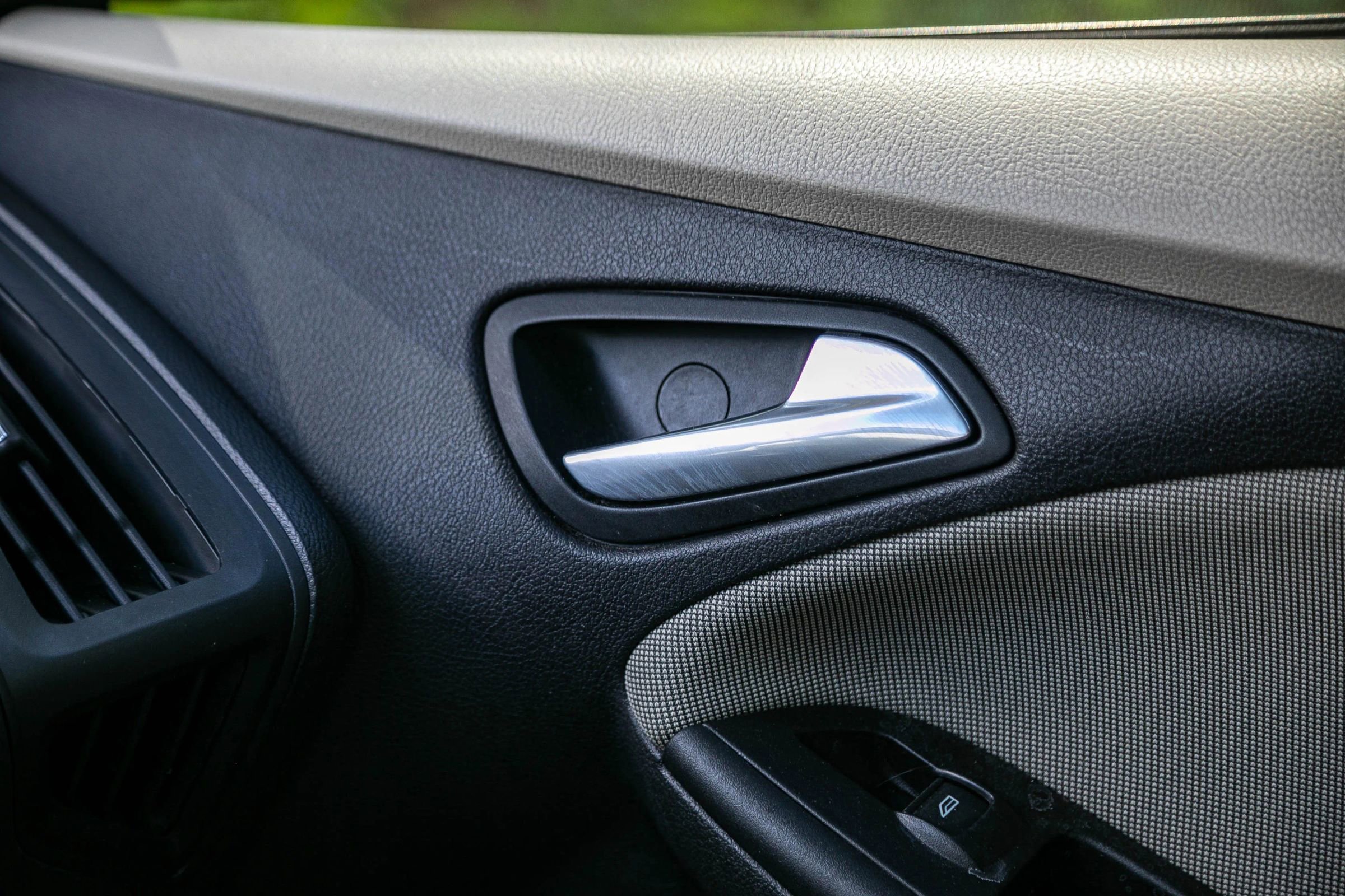 Used 2012 Ford Focus SE image 33