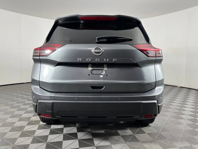 Used 2025 Nissan Rogue SV FWD image 10