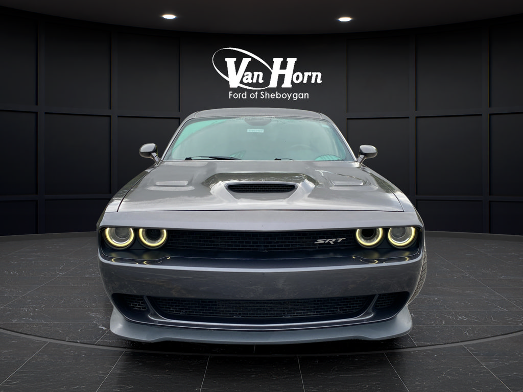 Used 2016 Dodge Challenger SRT Hellcat RWD image 2