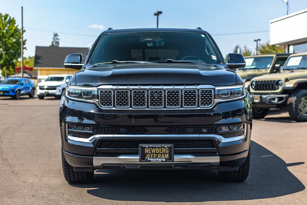 Used 2022 Jeep Grand Wagoneer Series III w/ Flexible Seating Group AWD/4WD image 5