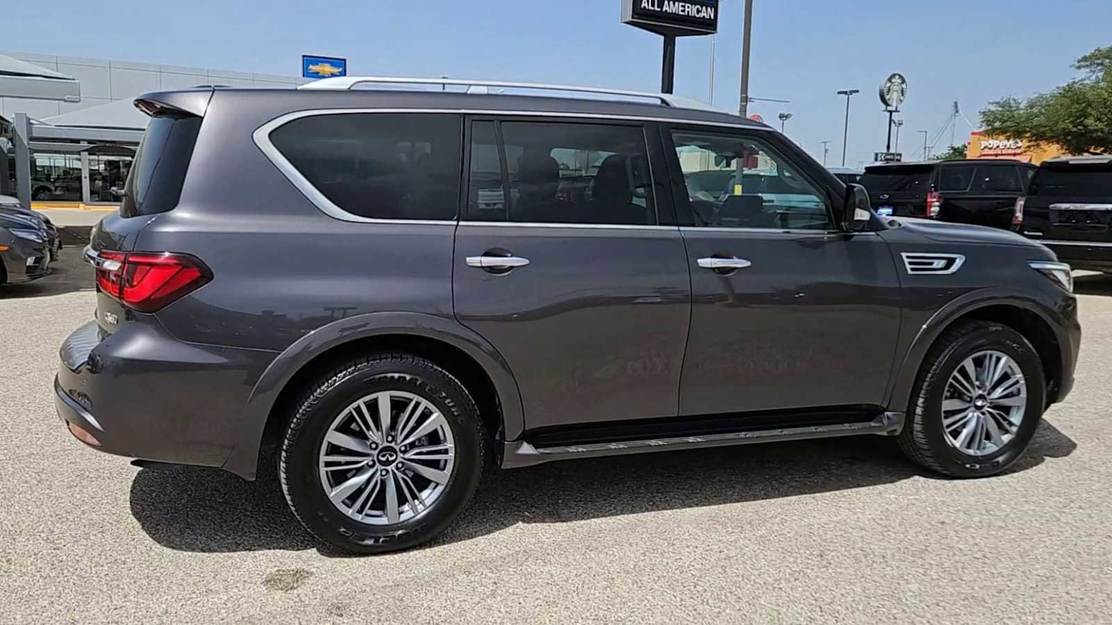 Used 2024 INFINITI QX80 Luxe AWD/4WD image 8