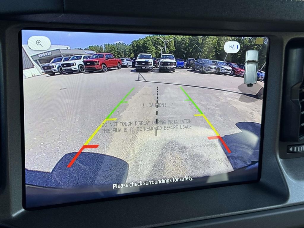 New 2025 Ford Bronco Badlands image 4