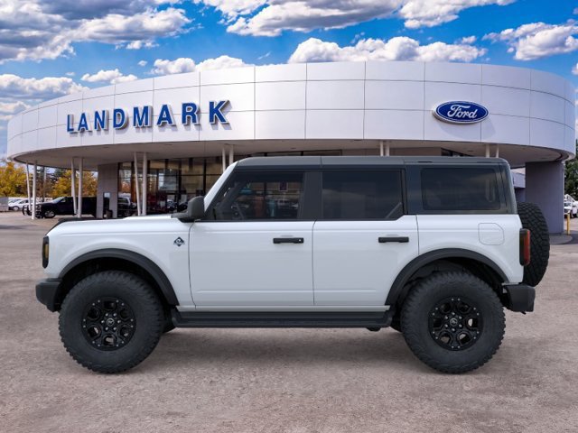 New 2026 Ford Bronco Outer Banks w/ Sasquatch Package AWD/4WD image 3