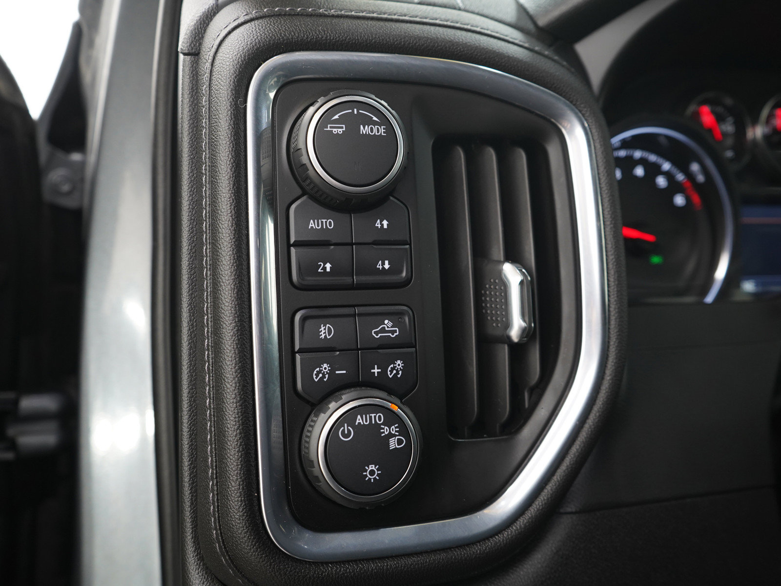 Used 2021 Chevrolet Silverado 1500 LT Trail Boss w/ Bed Protection Package AWD/4WD image 26