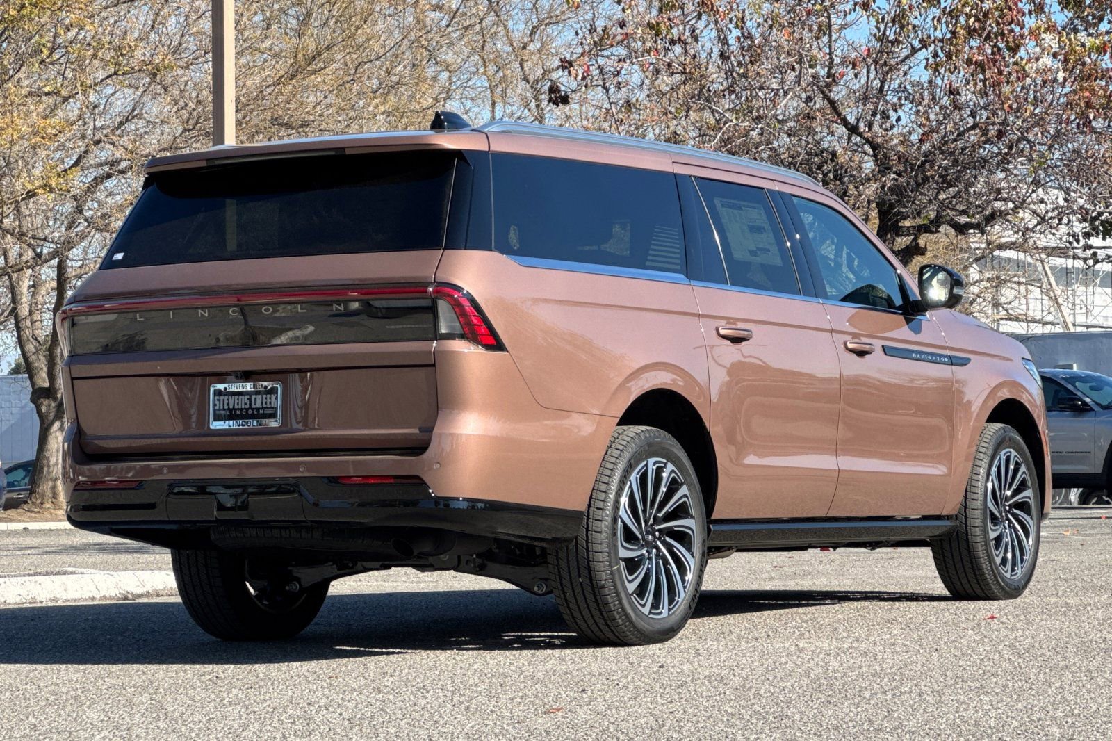 New 2026 Lincoln Navigator L Black Label image 5