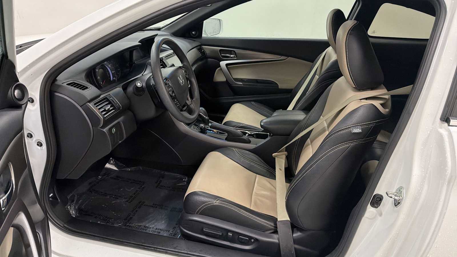 Used 2016 Honda Accord EX image 13