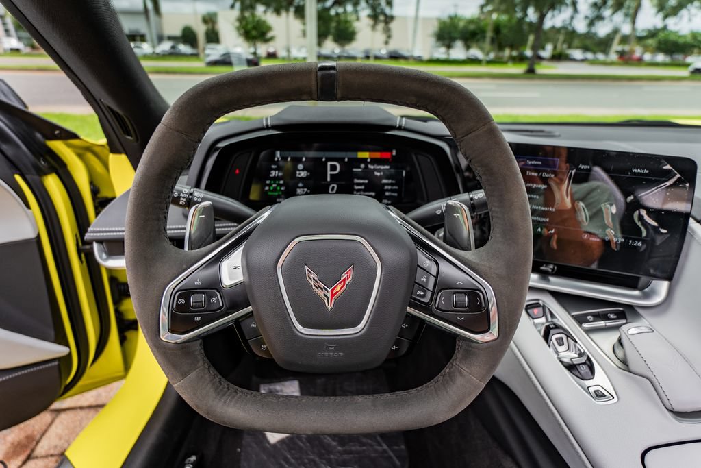 Used 2023 Chevrolet Corvette Stingray Preferred Conv w/ Z51 Performance Package RWD image 22