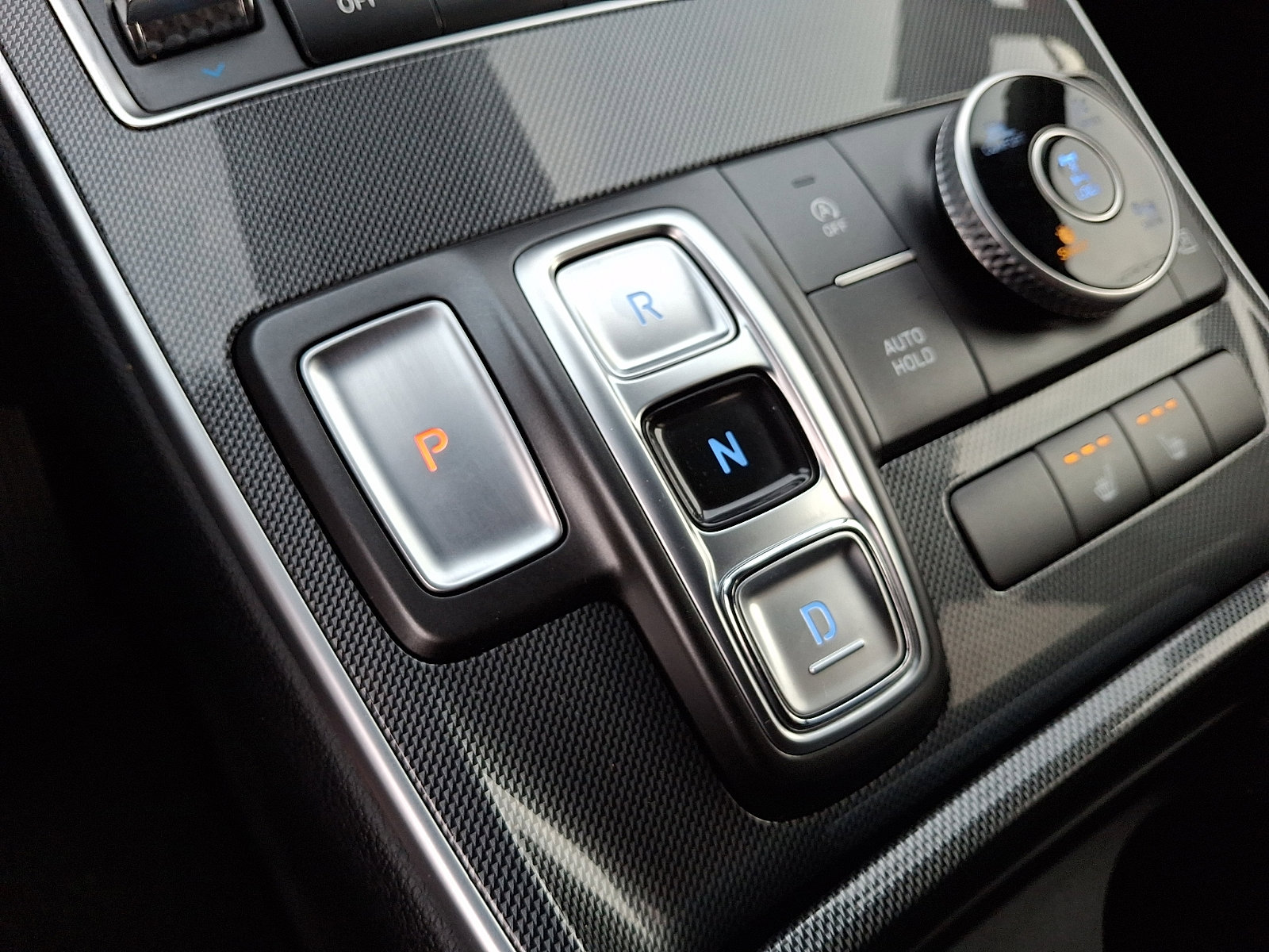 Used 2021 Hyundai Santa Fe SEL w/ Convenience Package image 16