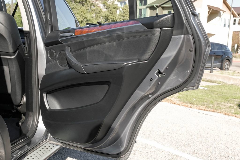 Used 2013 BMW X5 xDrive50i image 52