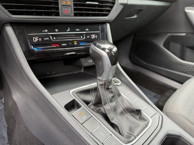 Used 2025 Volkswagen Jetta S FWD image 27