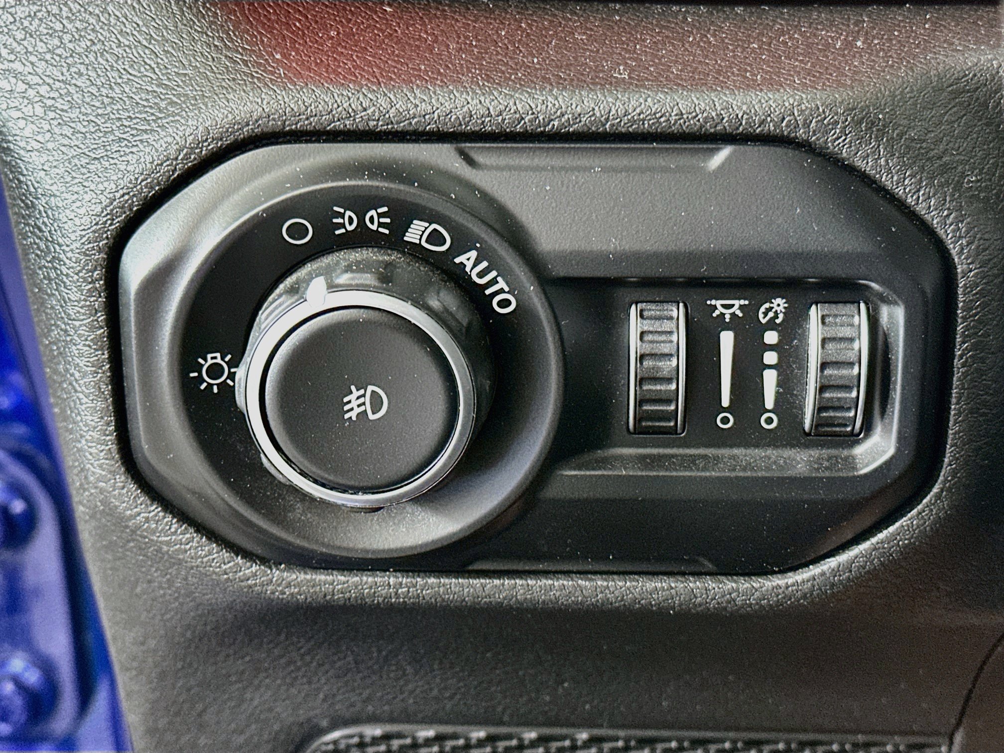 Used 2018 Jeep Wrangler Unlimited Rubicon AWD/4WD image 17