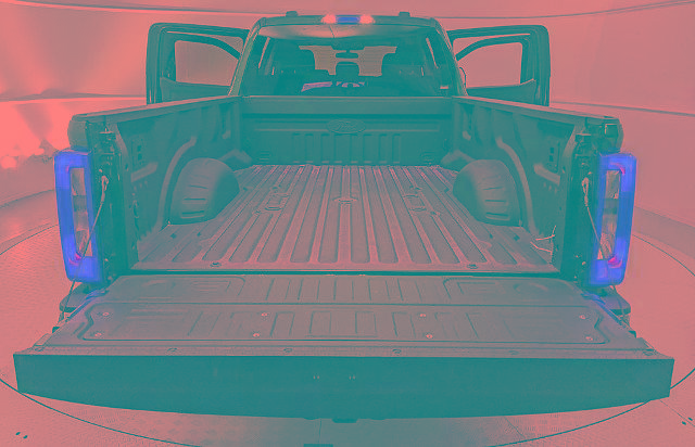 Certified 2025 Ford F350 XLT AWD/4WD image 7
