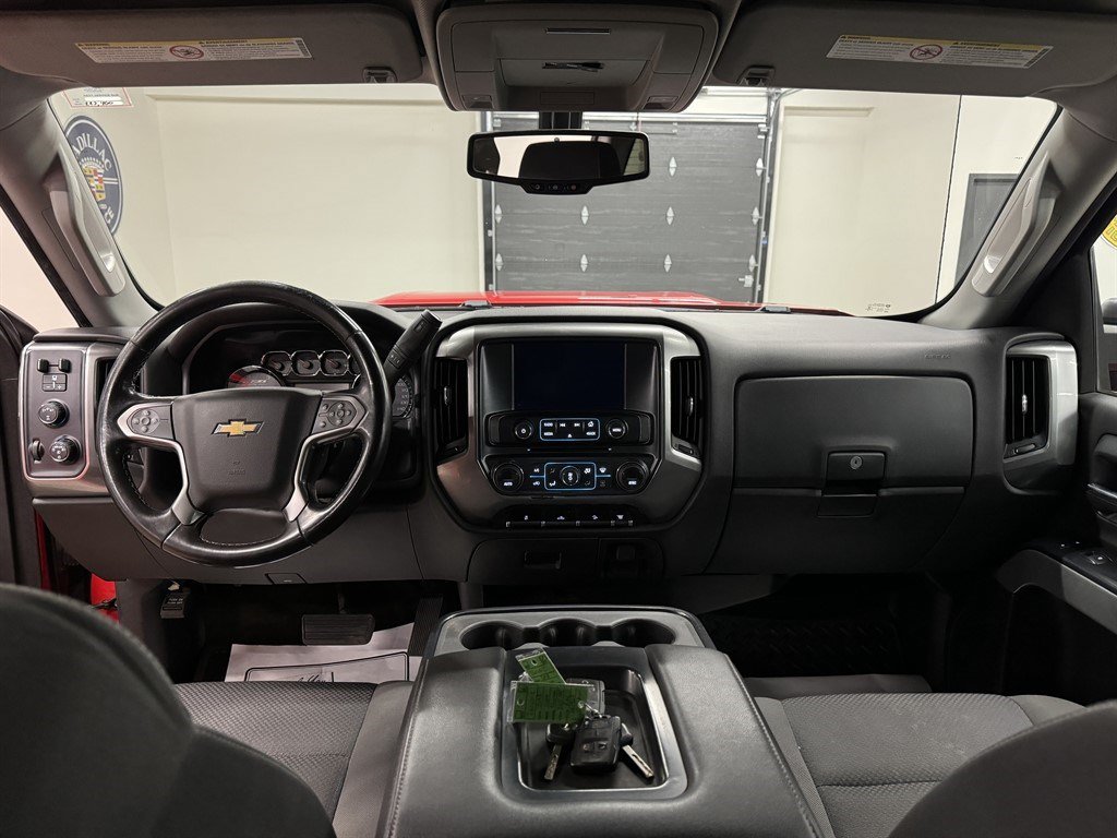 Used 2018 Chevrolet Silverado 2500 LT w/ LT Convenience Package AWD/4WD image 28