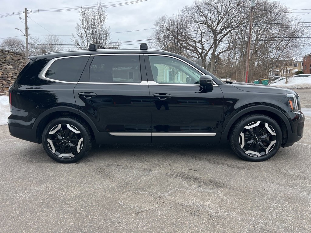 Certified 2023 Kia Telluride EX image 6