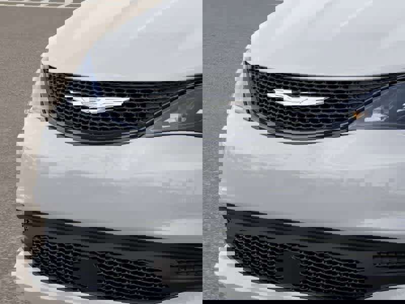 New 2026 Chrysler Voyager LX FWD image 7