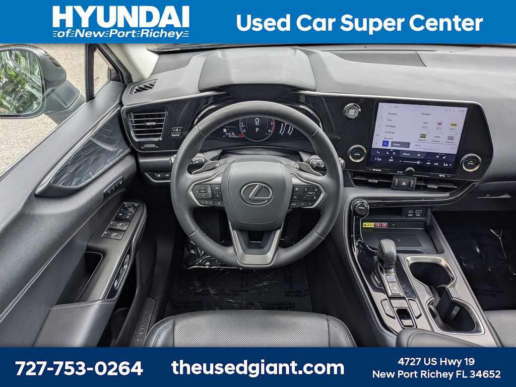 Used 2023 Lexus NX 250 FWD image 19