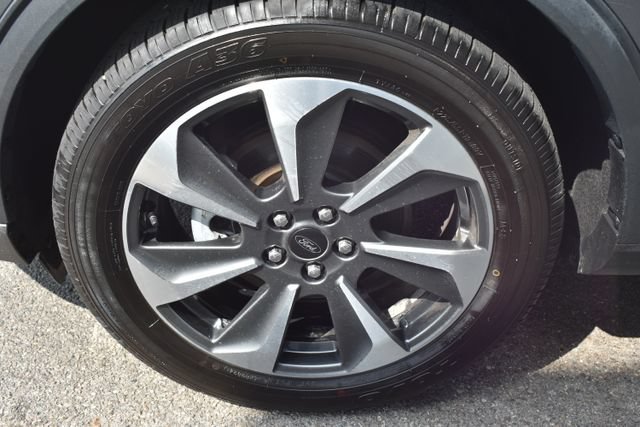 Used 2023 Ford Escape Platinum AWD/4WD image 49