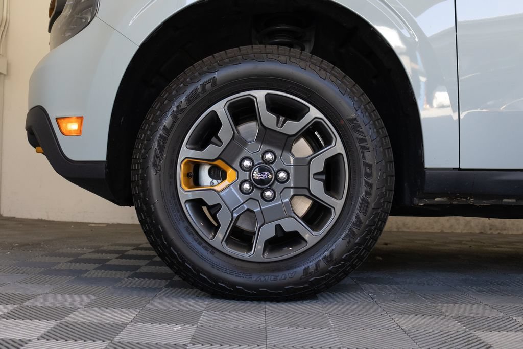 Used 2024 Ford Maverick Tremor w/ Tremor Off-Road Package AWD/4WD image 9