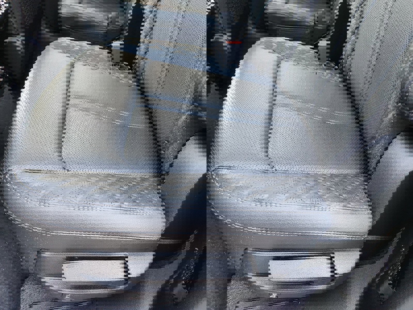 Used 2023 Kia Sorento SX image 26