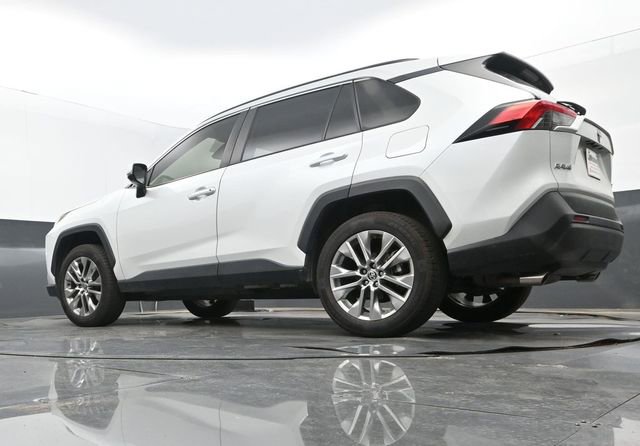 Used 2023 Toyota RAV4 XLE Premium AWD/4WD image 10