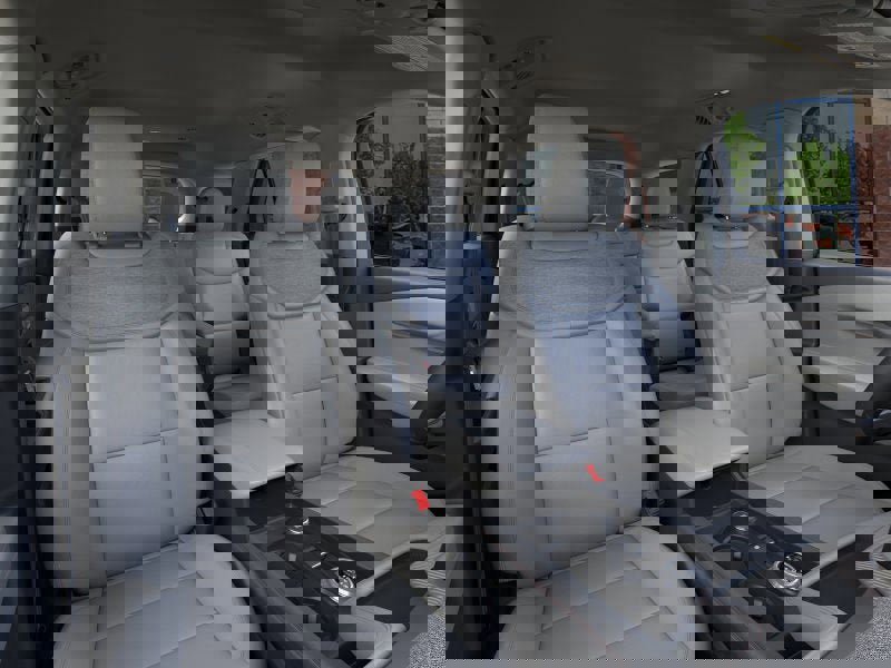 New 2026 Ford Explorer Active w/ Active Comfort Package image 10