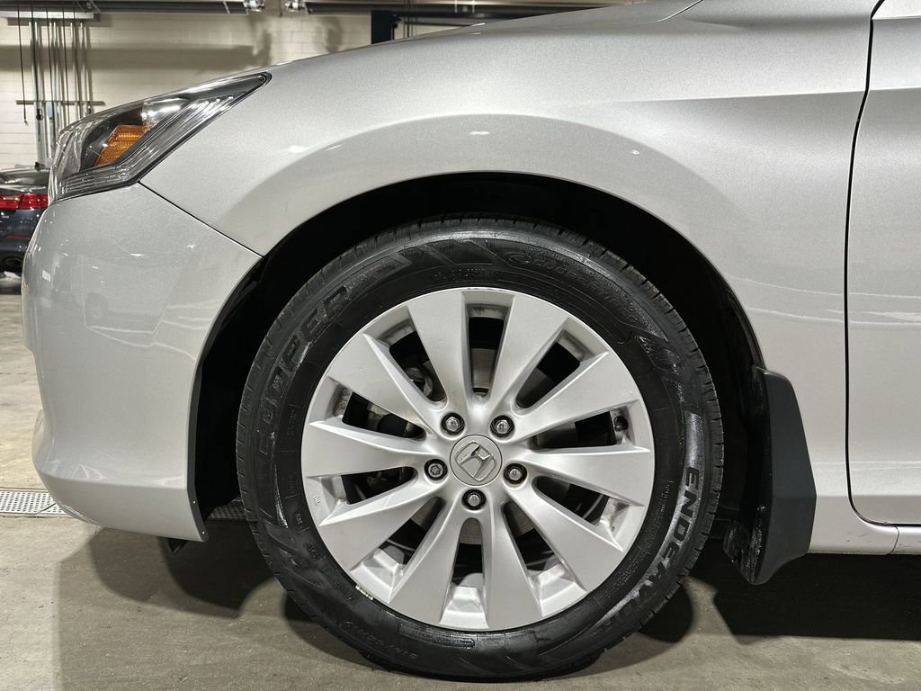 Used 2014 Honda Accord EX-L image 19