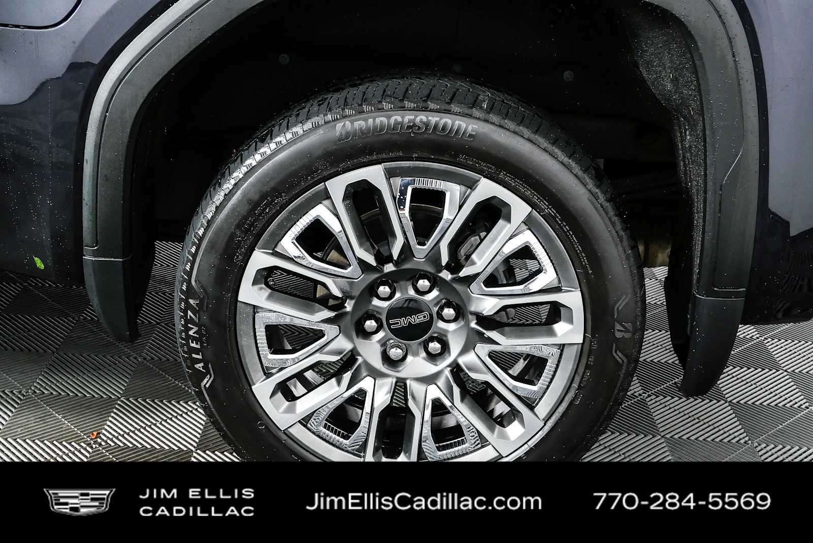 Used 2023 GMC Sierra 1500 Denali Ultimate AWD/4WD image 37