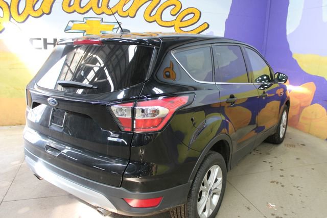 Used 2017 Ford Escape SE AWD/4WD image 8