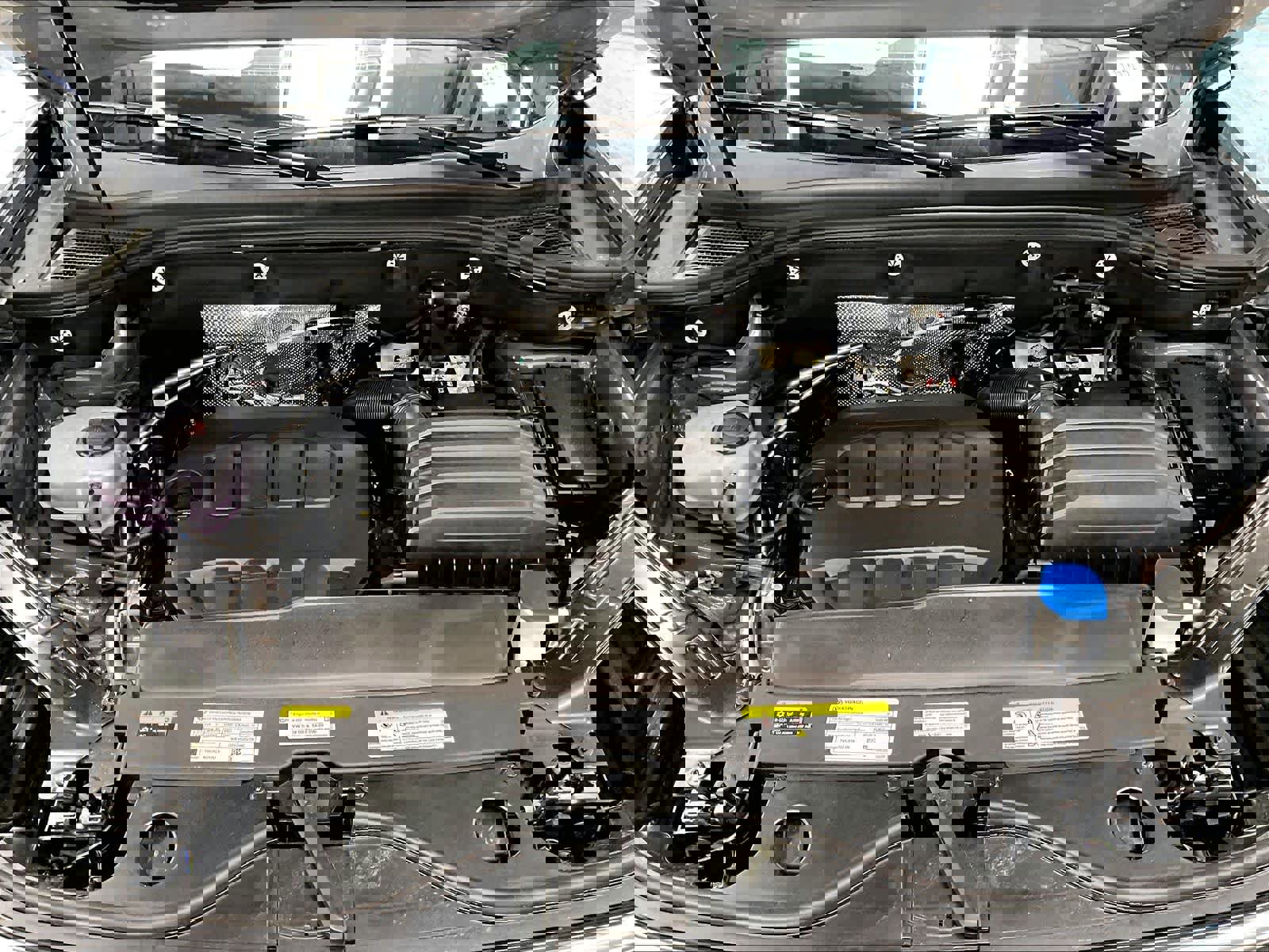 New 2026 Volkswagen Atlas Cross Sport SEL R-Line AWD/4WD image 13