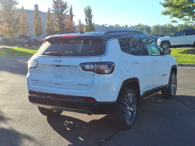 Certified 2024 Jeep Compass Limited w/ Elite Group AWD/4WD image 4