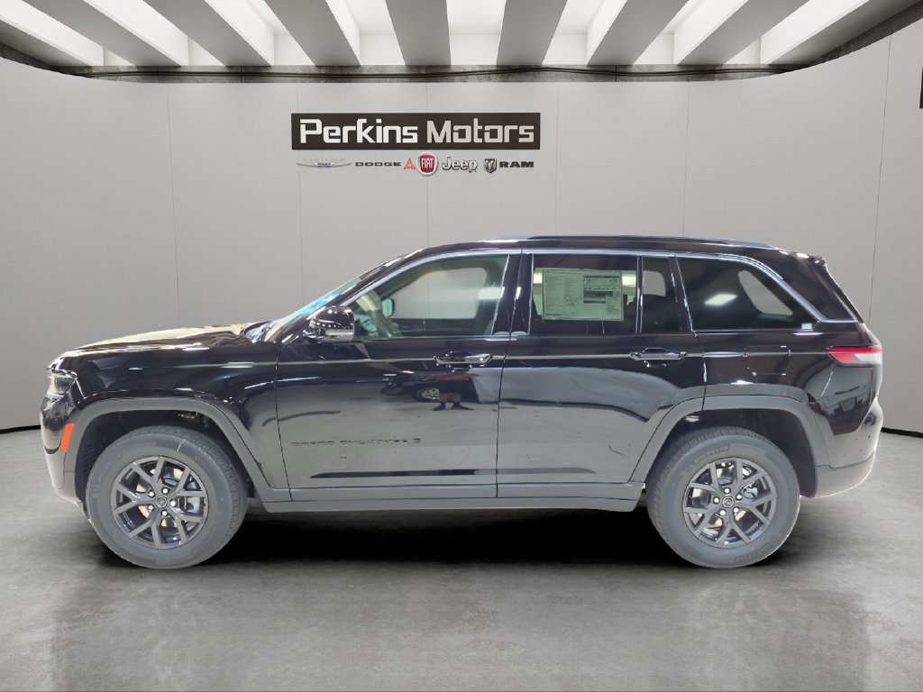 New 2027 Jeep Grand Cherokee 4WD image 2