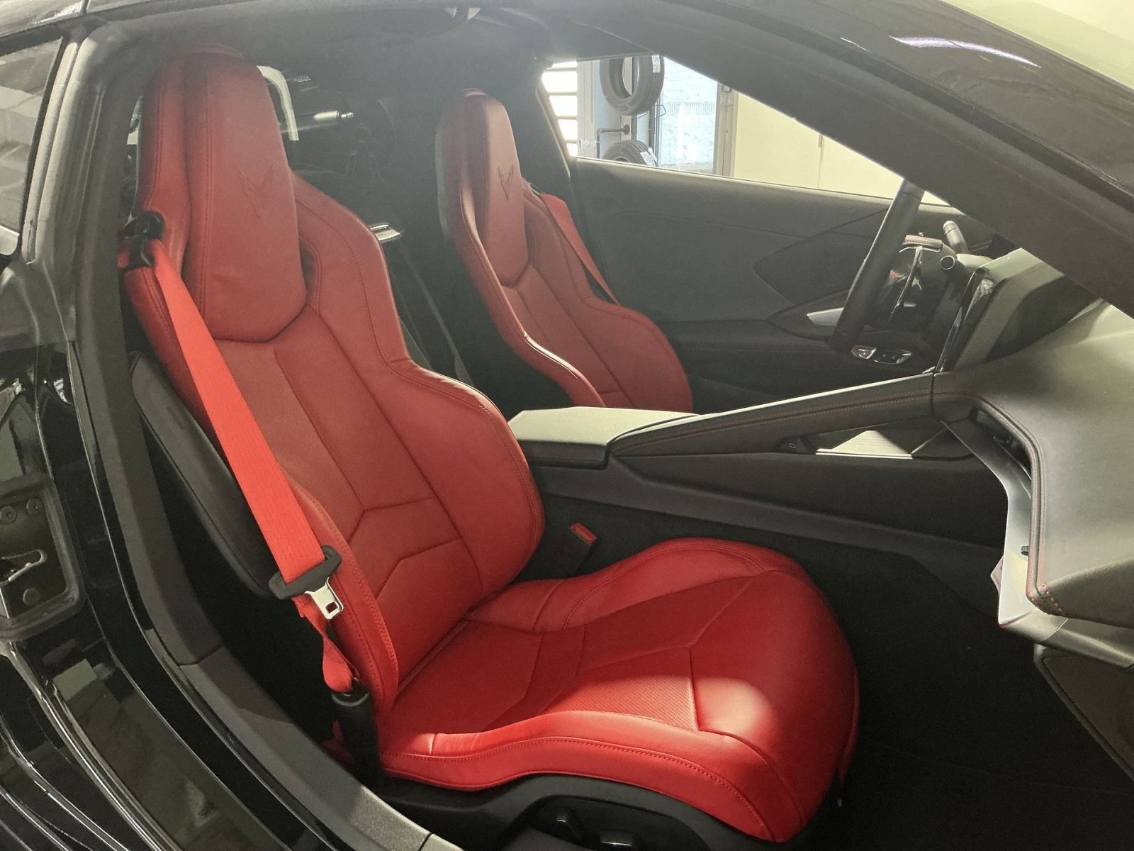 New 2026 Chevrolet Corvette Stingray Coupe w/ Z51 Performance Package image 32