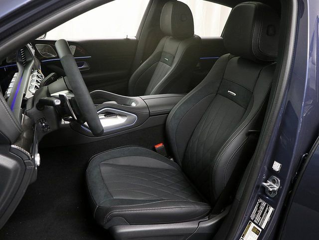 Certified 2025 Mercedes-Benz GLE 53 AMG 4MATIC Coupe image 10