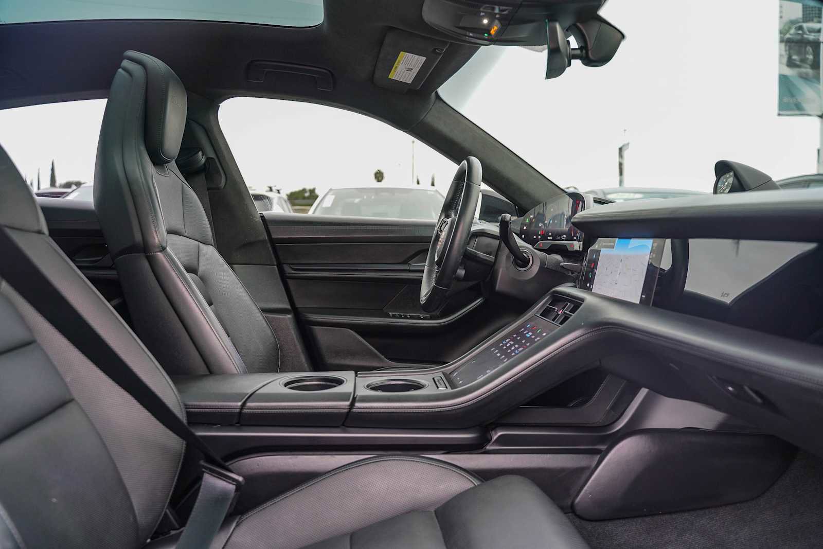 Used 2021 Porsche Taycan Turbo w/ Premium Package image 16