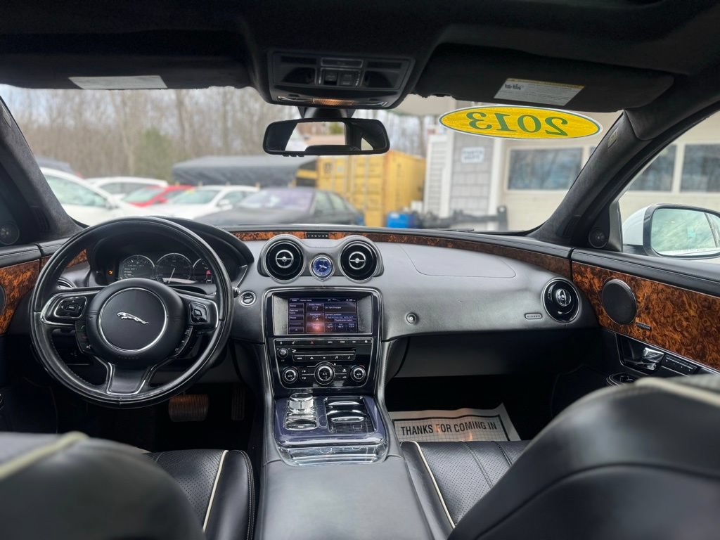 Used 2013 Jaguar XJ AWD image 26