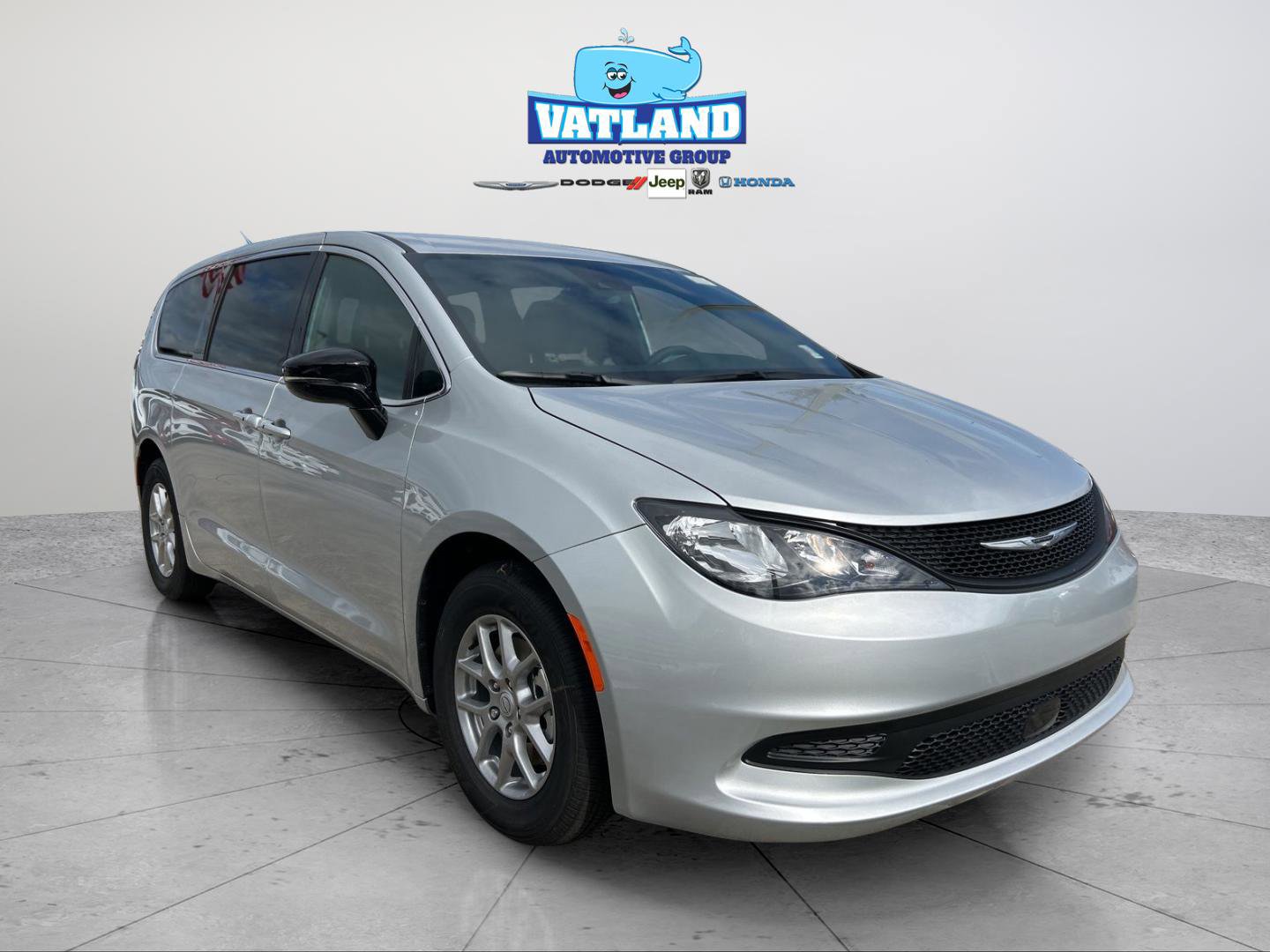 New 2026 Chrysler Voyager LX image 7