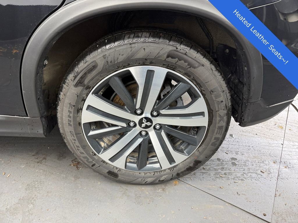 Used 2024 Mitsubishi Outlander Sport SEL image 35