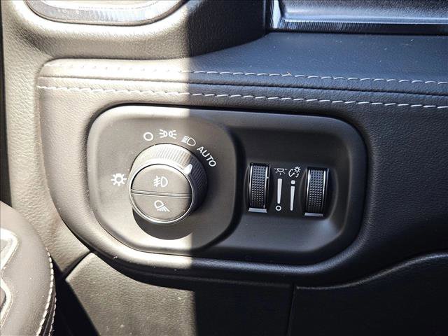 Used 2022 RAM 2500 Power Wagon AWD/4WD image 15