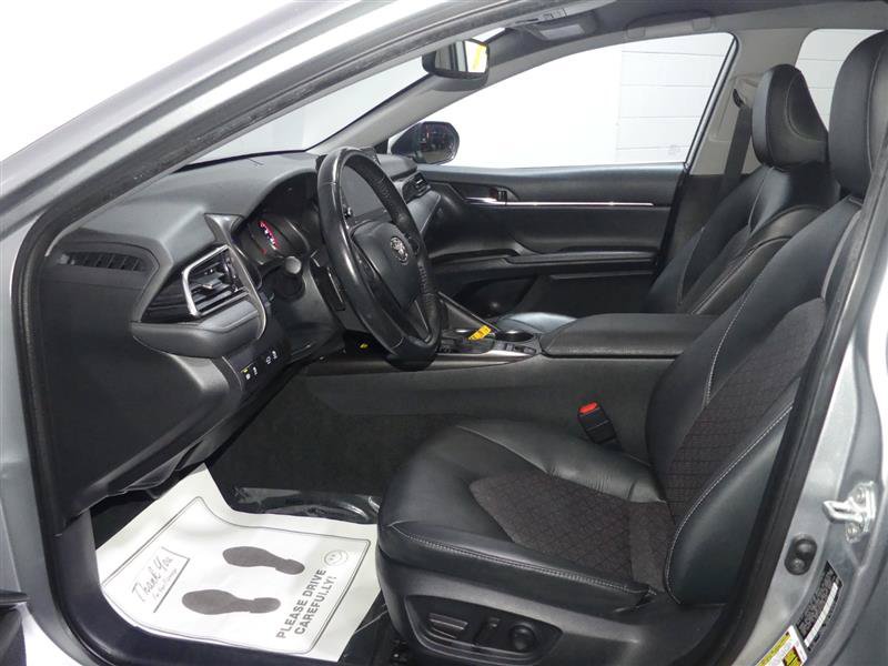 Used 2023 Toyota Camry XSE FWD image 21
