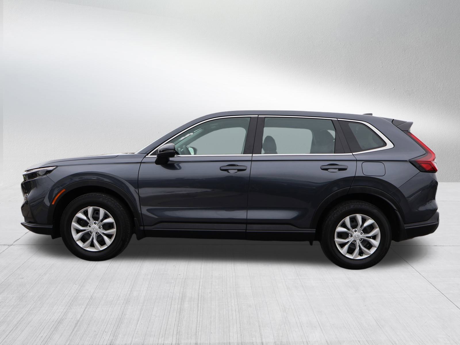 Used 2024 Honda CR-V LX image 4