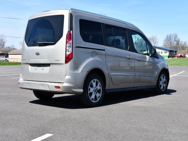 Used 2016 Ford Transit Connect XLT image 6