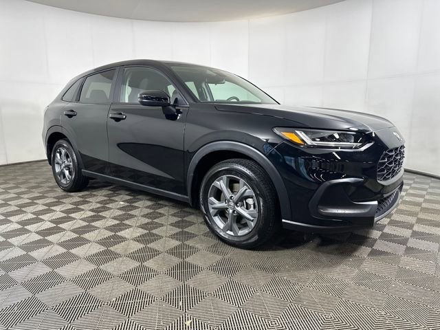 Used 2026 Honda HR-V LX image 2