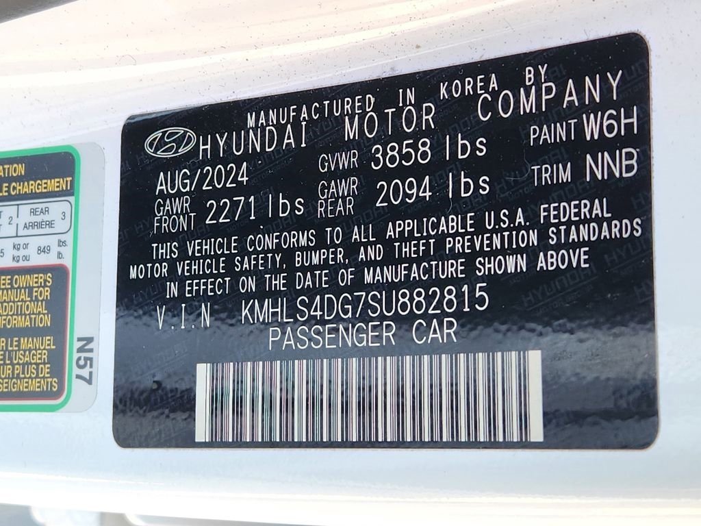 Used 2025 Hyundai Elantra SEL FWD image 33