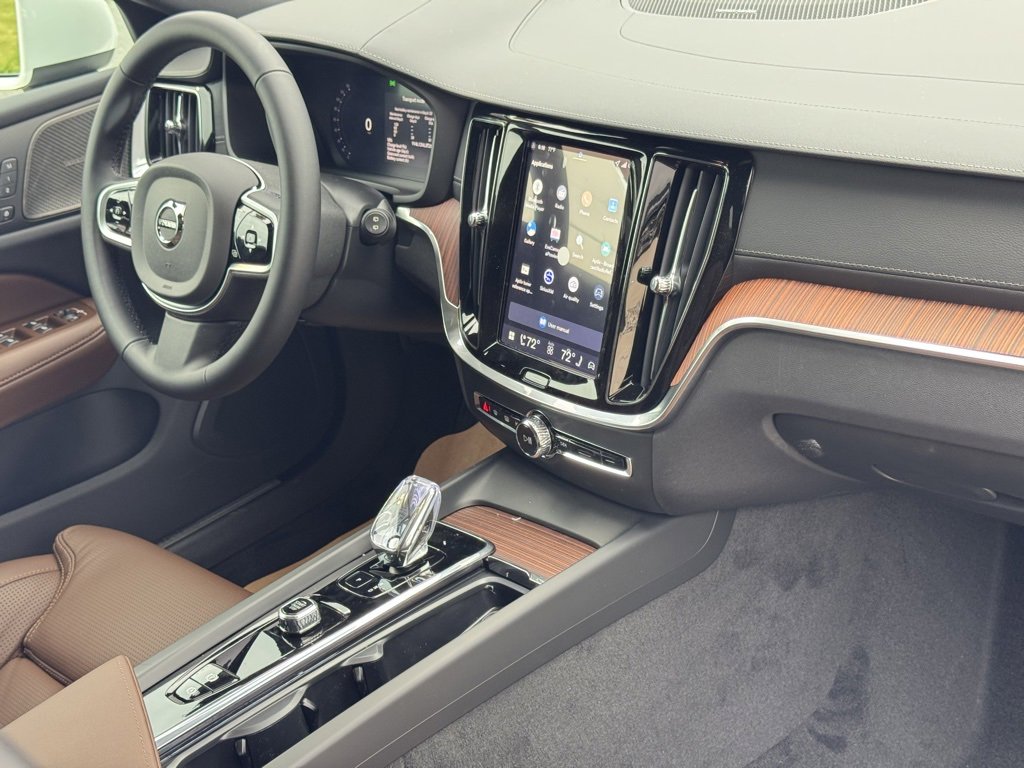 New 2026 Volvo V60 B5 Cross Country Ultra w/ Climate Package image 25