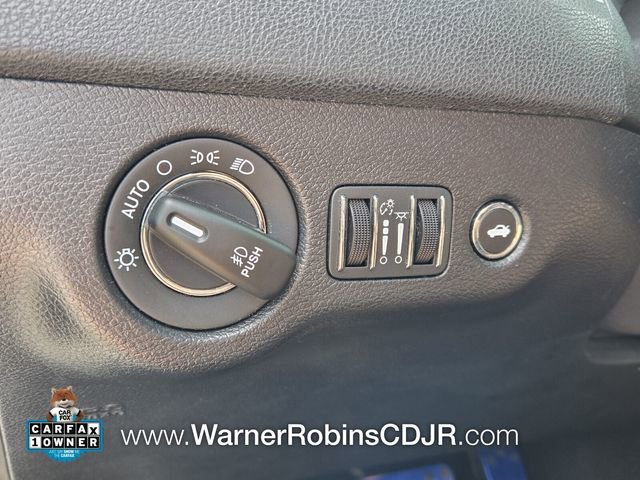 Used 2023 Chrysler 300 S w/ Comfort Group image 28