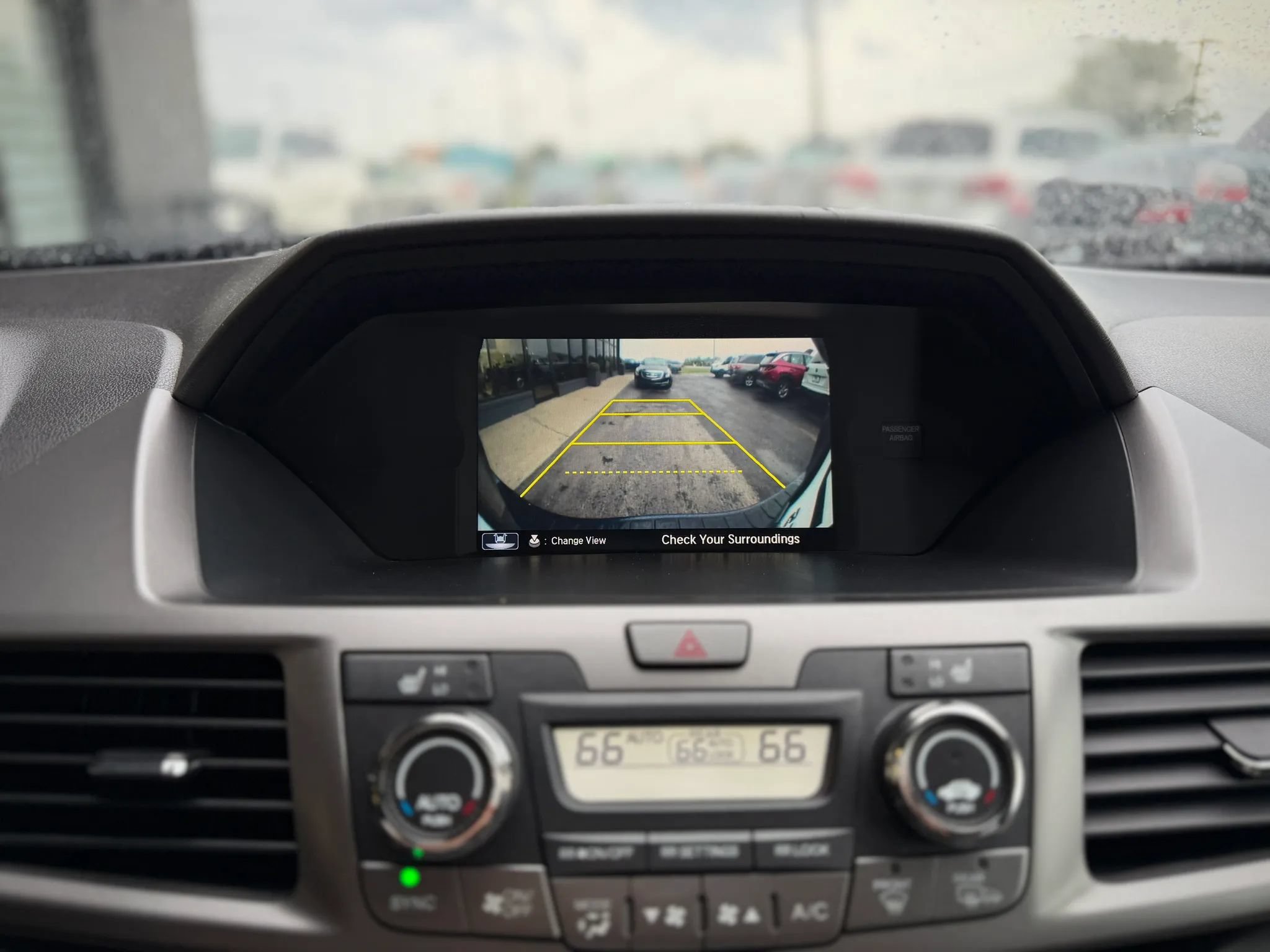 Used 2016 Honda Odyssey Touring image 13